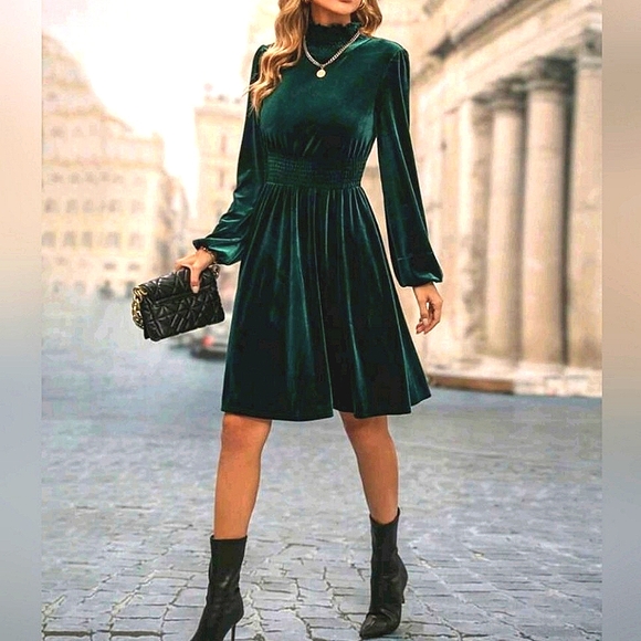 * New Luxe Velvet Smocked Turtleneck Dress Dark Green - Picture 2 of 8